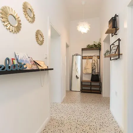 Maraska Lux Apartment *