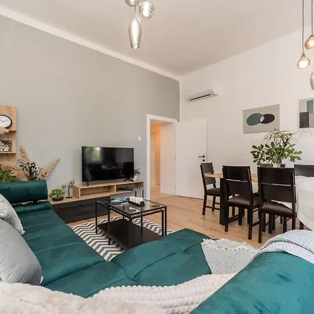 Maraska Lux Apartment Zadar