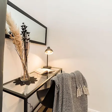 Maraska Lux Apartment